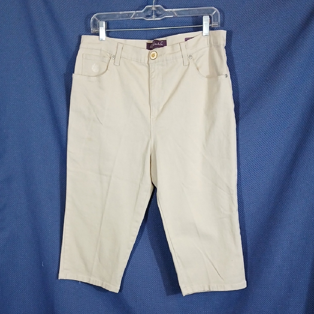 Gloria Vanderbuilt Amanda Tan Stretch Capri